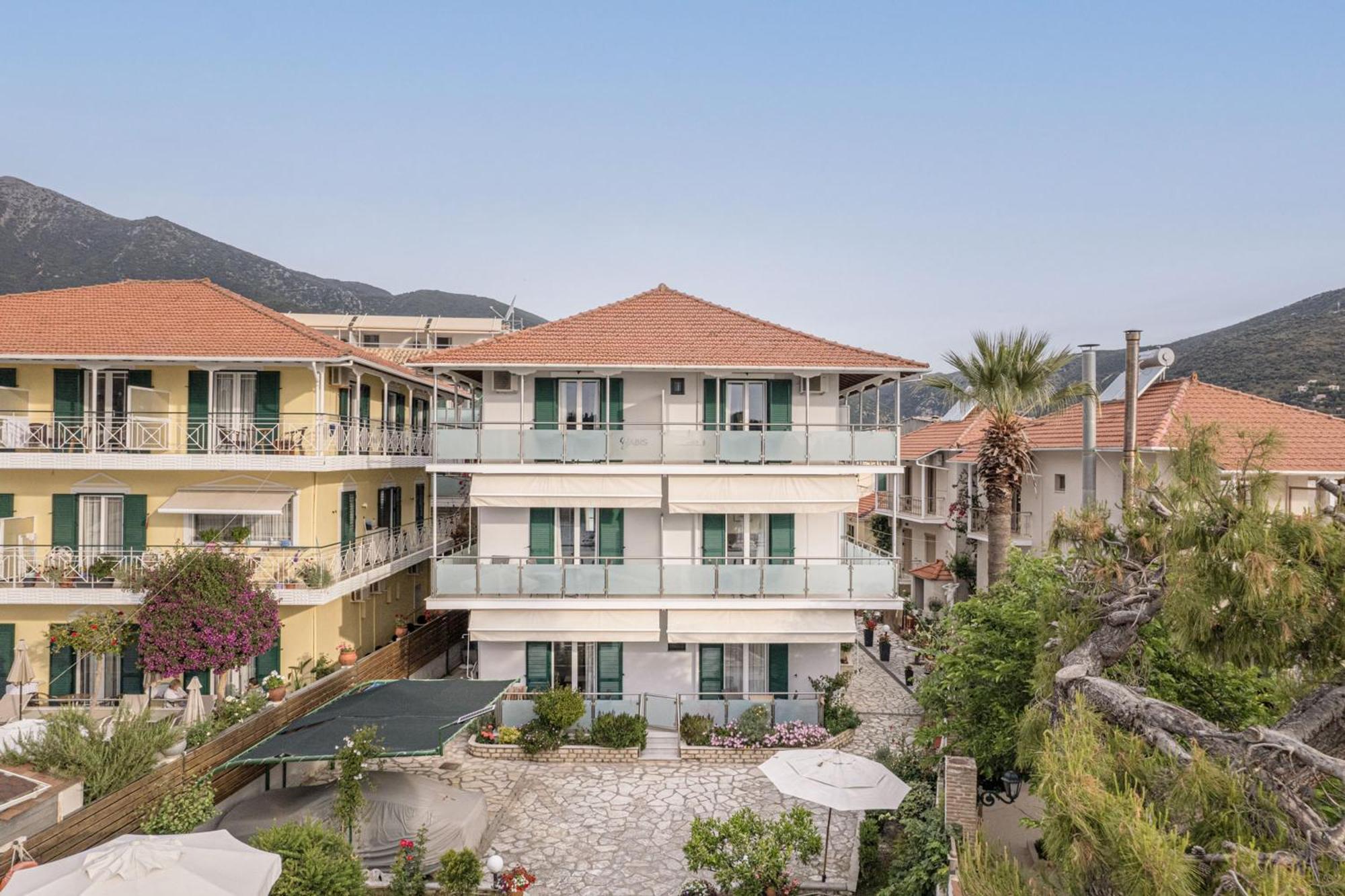 Captain'S Seafront Apartments Nydri  Luaran gambar