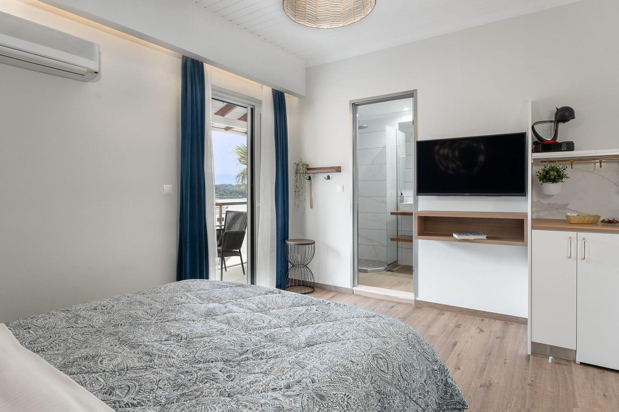 Captain'S Seafront Apartments Nydri  Luaran gambar